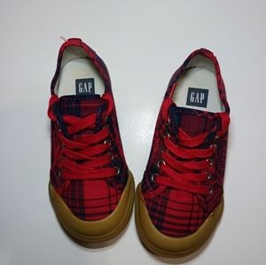 GAP Red Buffalo Plaid Toddler Girl  Sneakers, Size 10T Lace Up Christmas Shoes